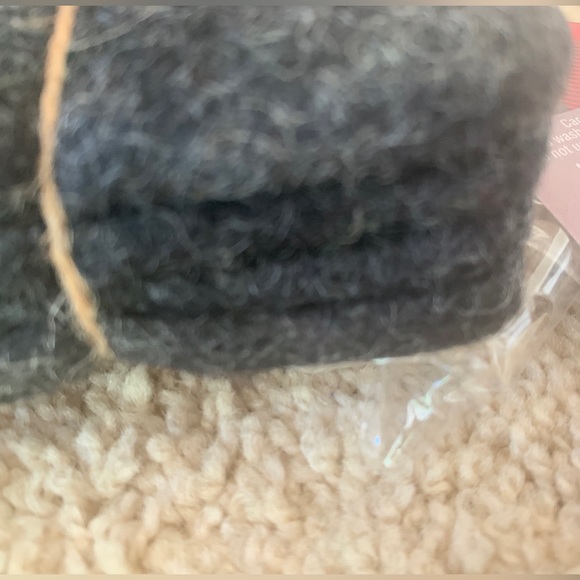 Wool Felt Tree Coasters From Nepal Christmas Tree Set of 4 - Picture 4 of 4